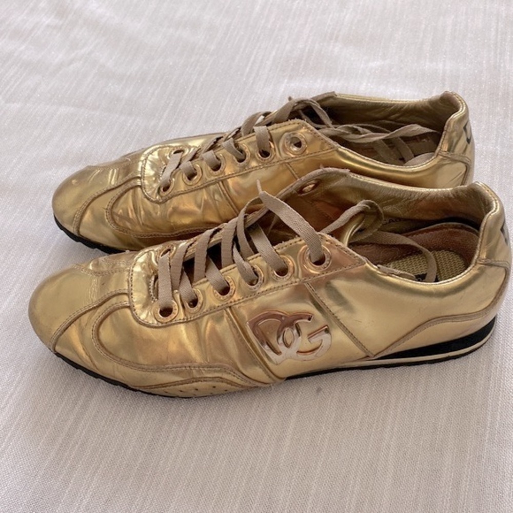 Gold Metallic Men’s Low-Top Sneakers